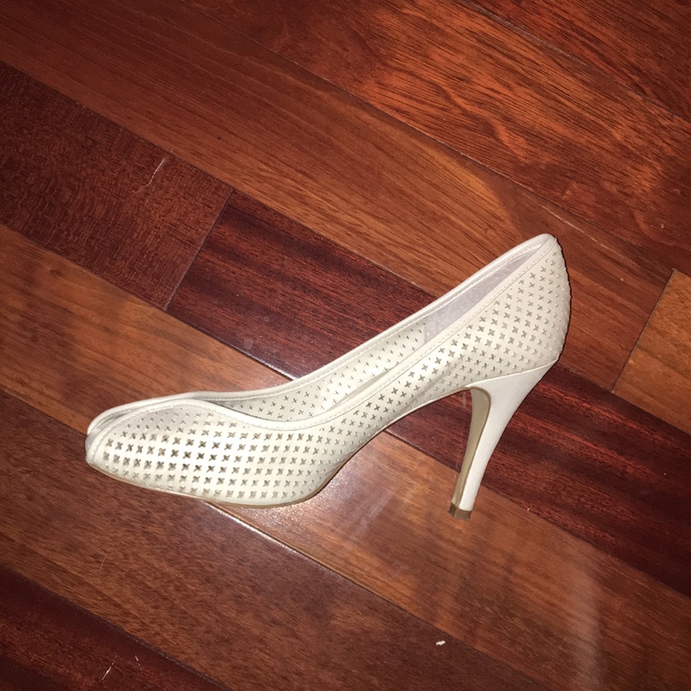 White Peephole Stiletto